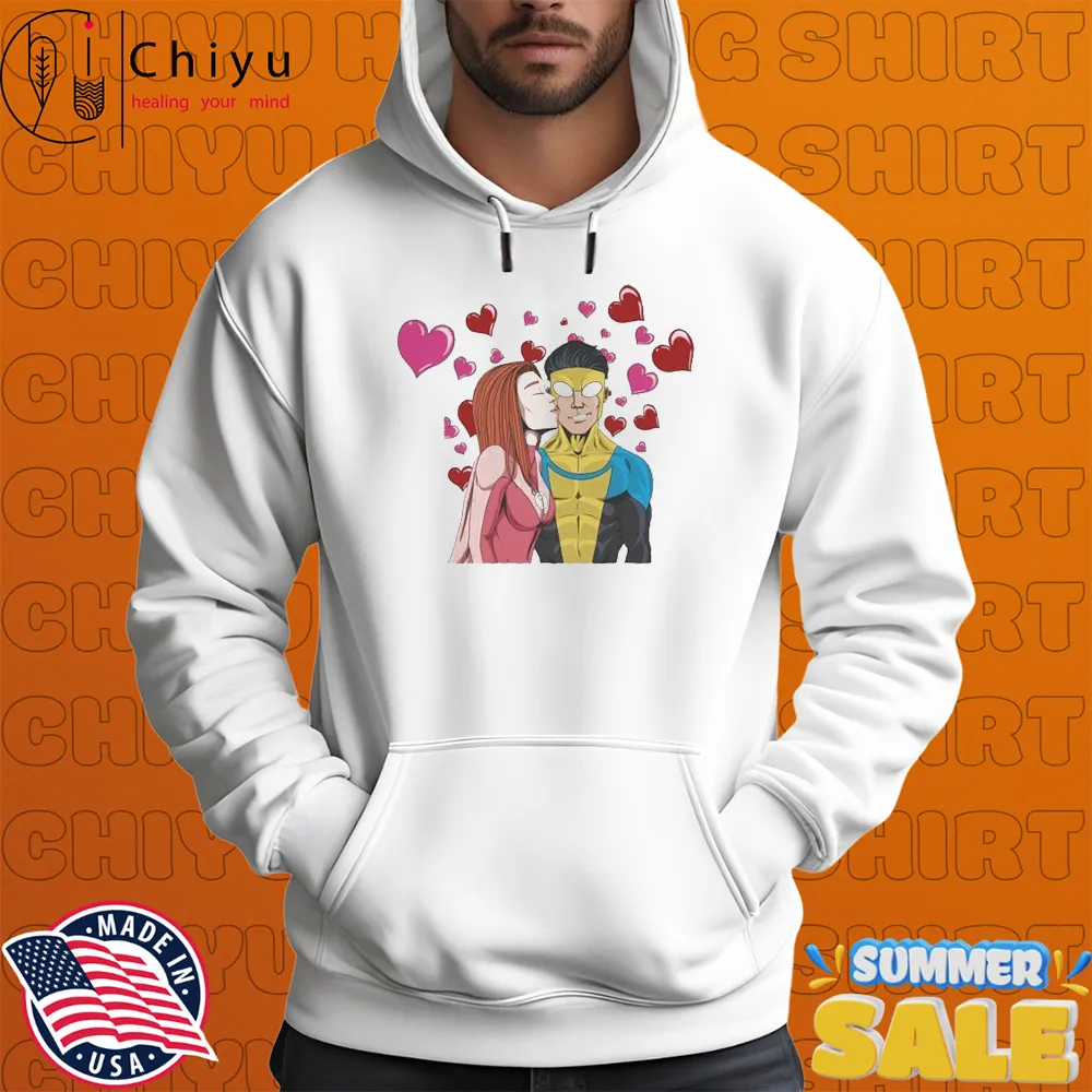 Atom Eve And Invincible Kiss Valentine Day Hero's Heart T-shirts Atom Eve And Invincible Kiss Valentine Day Hero's Heart T-shirts