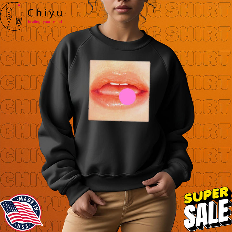 Kesha 2025 Tits Out Tour Lip T-shirts Kesha 2025 Tits Out Tour Lip T-shirts