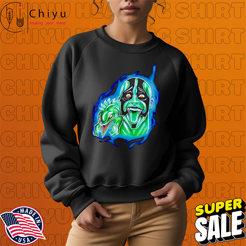 Lucha Airbrush graphic shirt