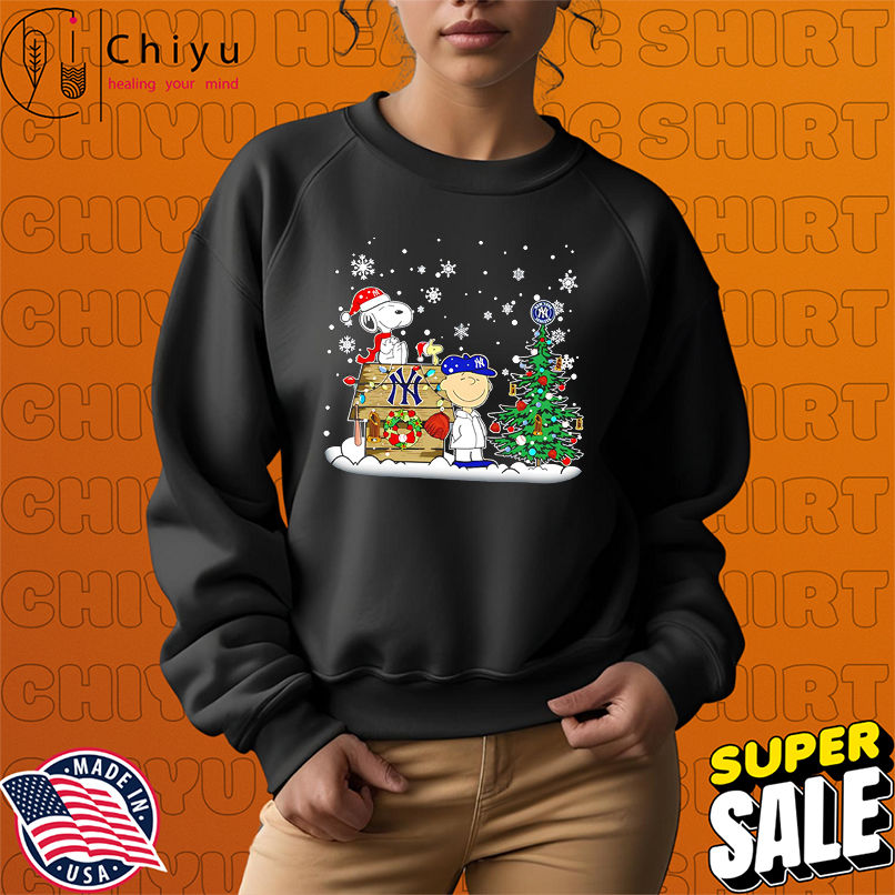 New York Yankees Snoopy Charlie Brown Christmas Baseball shirt