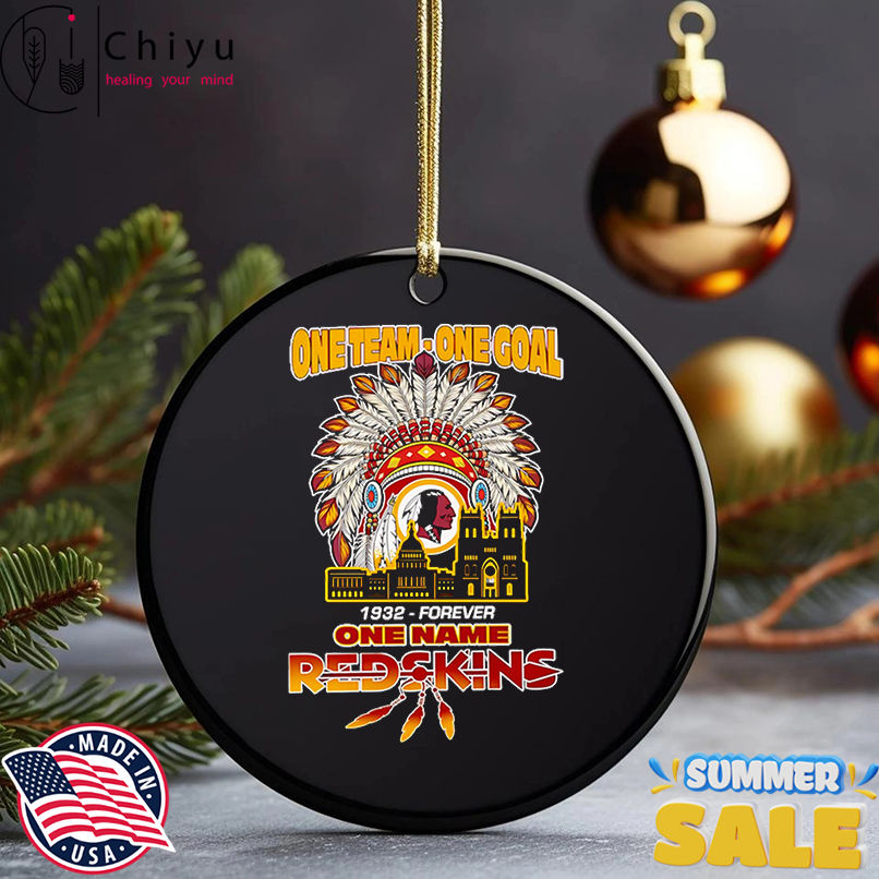 One team one goal 1932 forever one name Redskins skyline city shirt