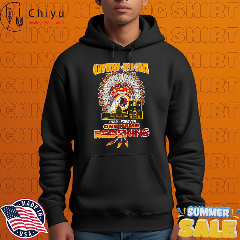 One team one goal 1932 forever one name Redskins skyline city shirt One team one goal 1932 forever one name Redskins skyline city shirt