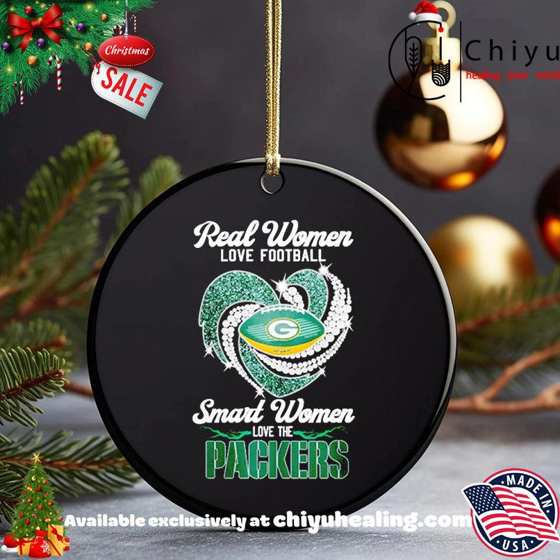 Real Women love football Smart Women love the Green Bay Packers shirt, Hoodie, Sweatshirt, Poster Canvas, Mug, Ornaments