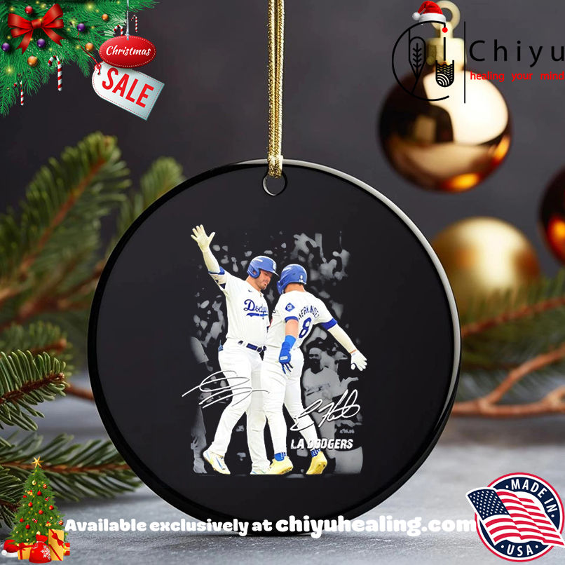 Kiké Hernández and Gavin Lux's Celebration Los Angeles Dodgers Signatures shirt, Hoodie, Sweatshirt, Poster Canvas, Mug, Ornaments
