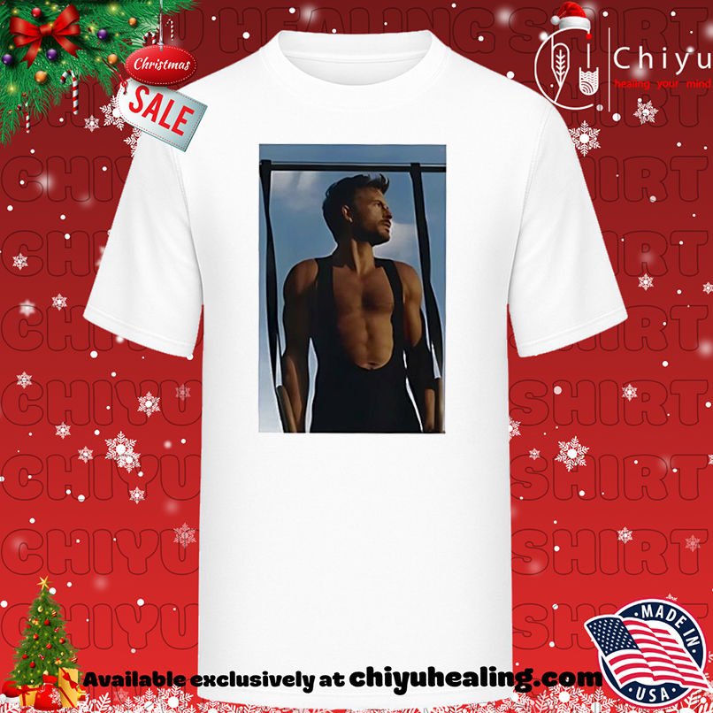 People's Sexiest Man Alive Jonathan Bailey shirt, Hoodie, Sweatshirt, Poster Canvas, Mug, Ornaments