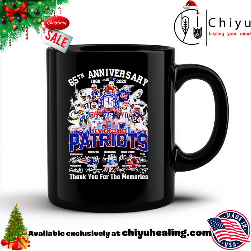 Skyline 65th anniversary 1960 2025 New England Patriots thank you for the memories shirt, Hoodie, Sweatshirt, Poster Canvas, Mug, Ornaments
