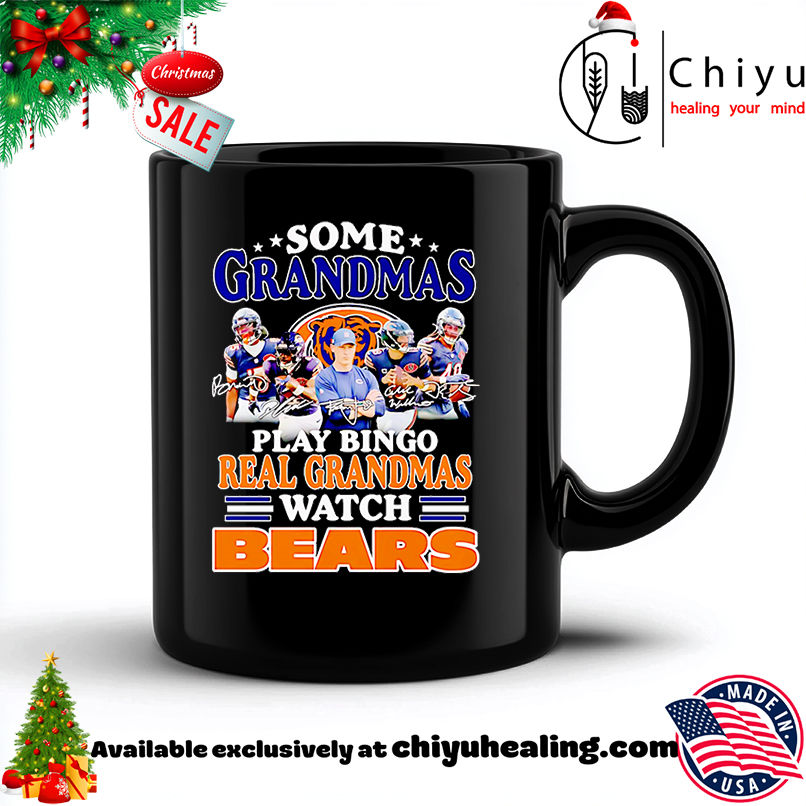 Some grandmas play bingo real grandmas watch Chicago Bears shirt, Hoodie, Sweatshirt, Poster Canvas, Mug, Ornaments