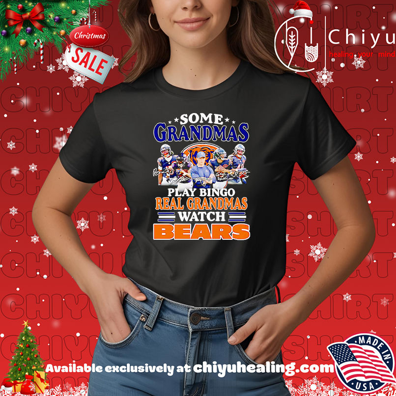 Some grandmas play bingo real grandmas watch Chicago Bears shirt, Hoodie, Sweatshirt, Poster Canvas, Mug, Ornaments